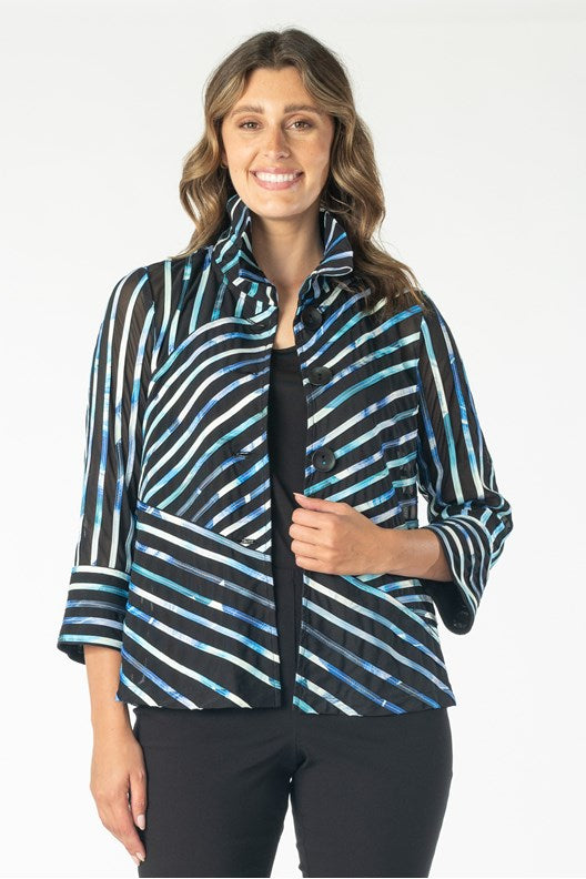 Lightweight Jacket with Ribbon Panel Patterns