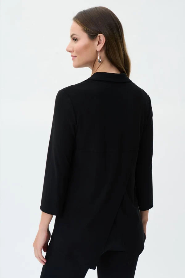 V-neck Relaxed Fit with Zipper Neckline 860