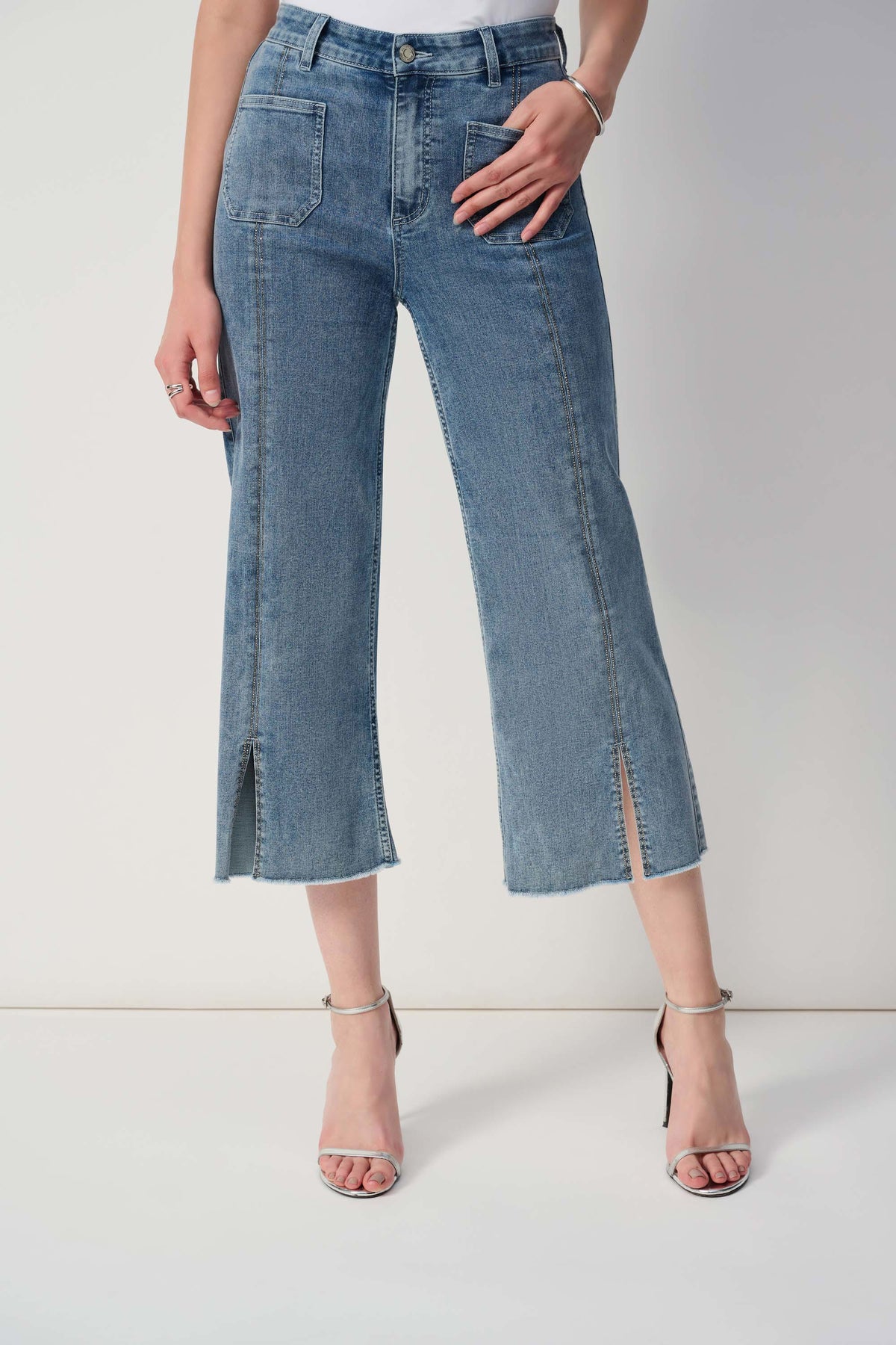 Culotte Jeans With Embellished Front Seam 688