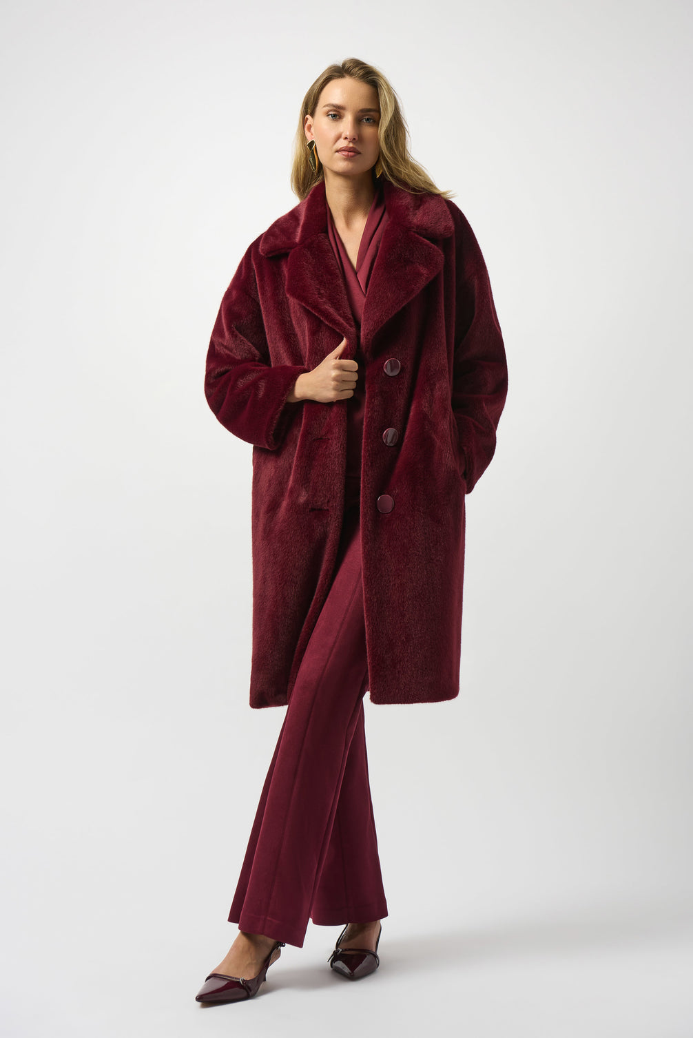 Classic Collar Faux Fur Coat 607