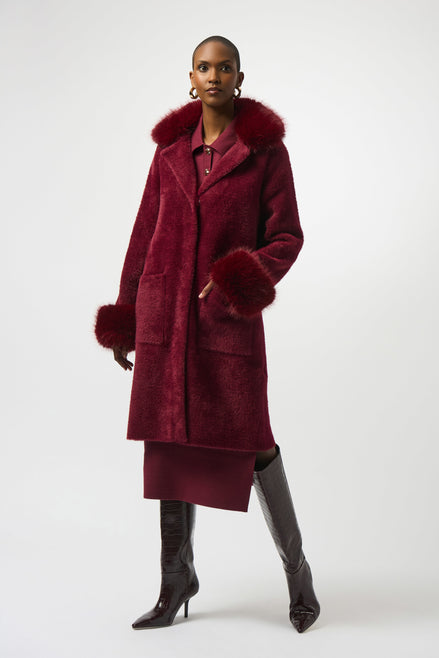 Chic Sweater Coat with Faux Fur 605