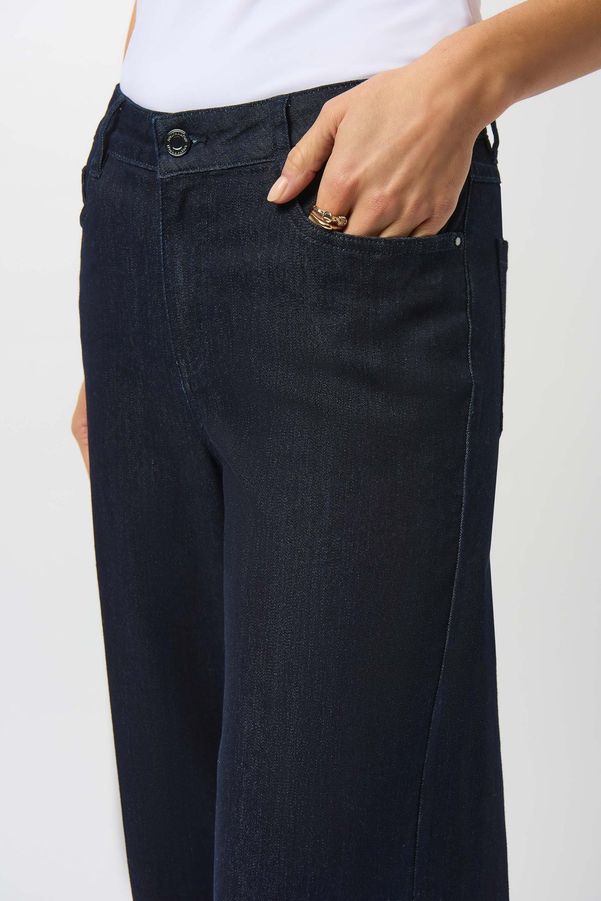 Classic Wide-leg Stretch Jeans 953