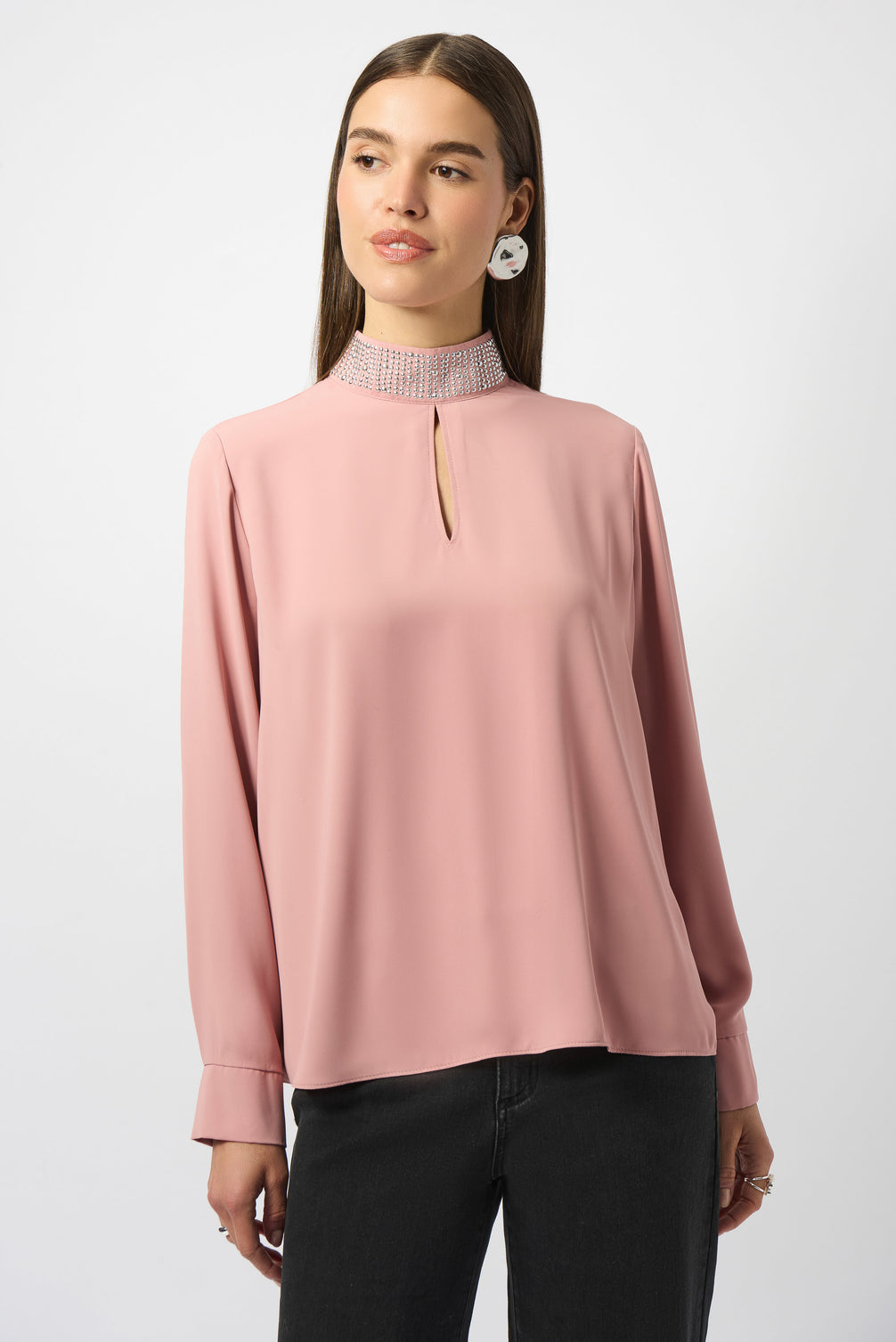 Soft Twill Top With Embellished Collar 664