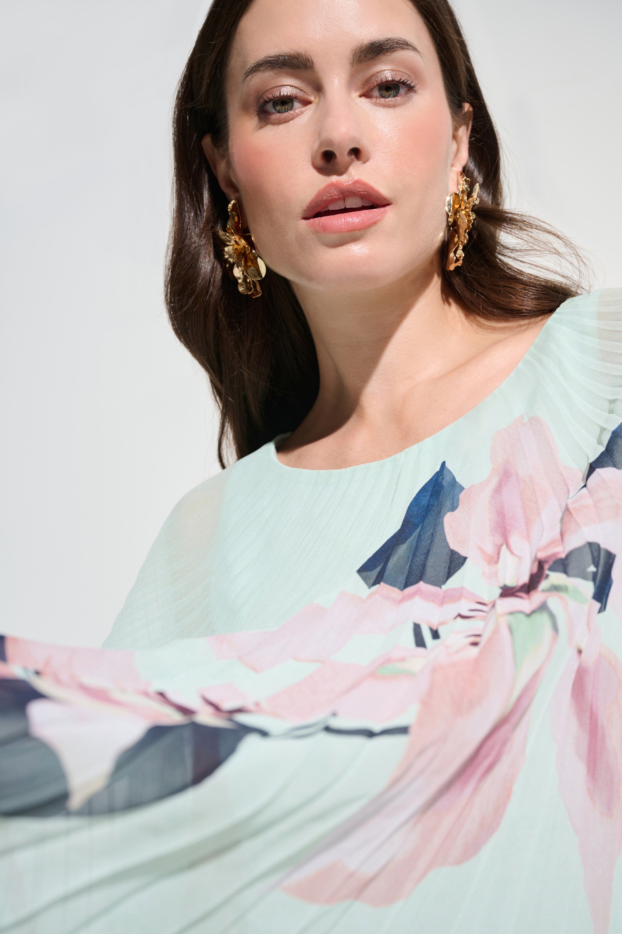 Chiffon Floral Print Pleated Poncho Top 786