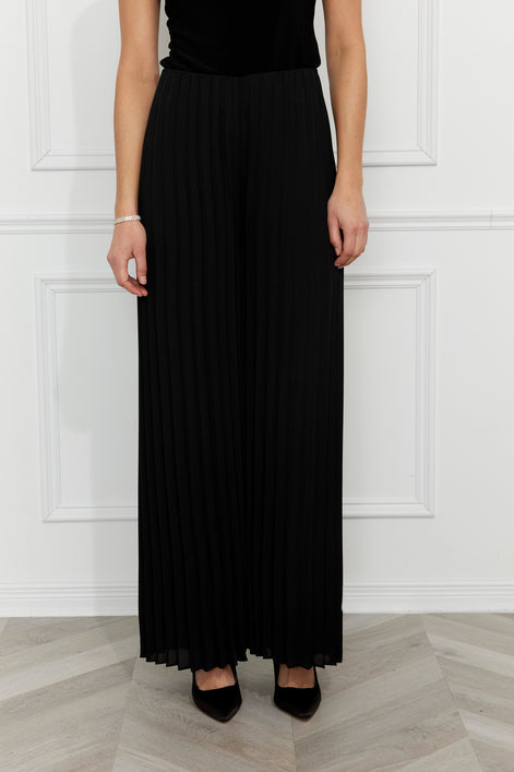 Pleated Wide-leg Trousers