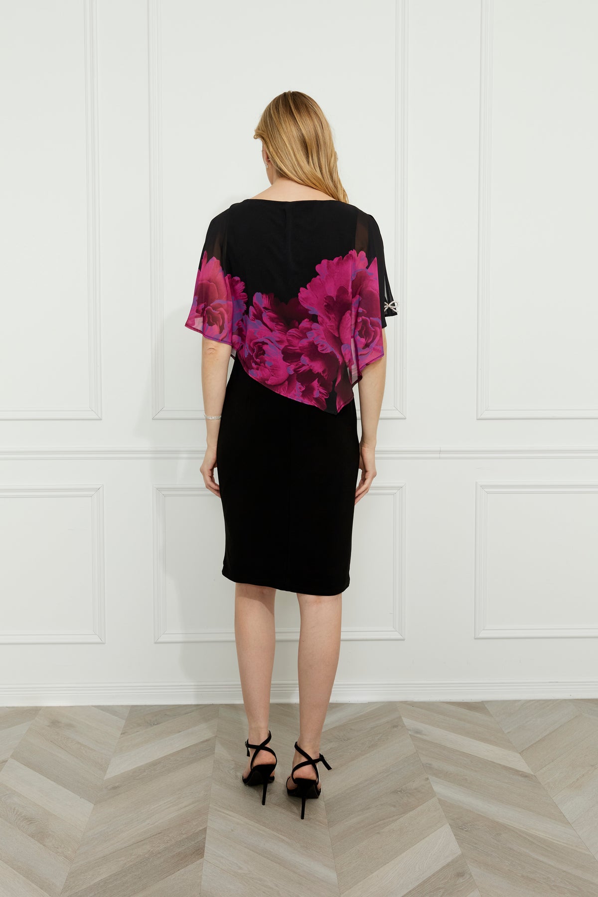 Floral Knee-length Shift Dress Style 766