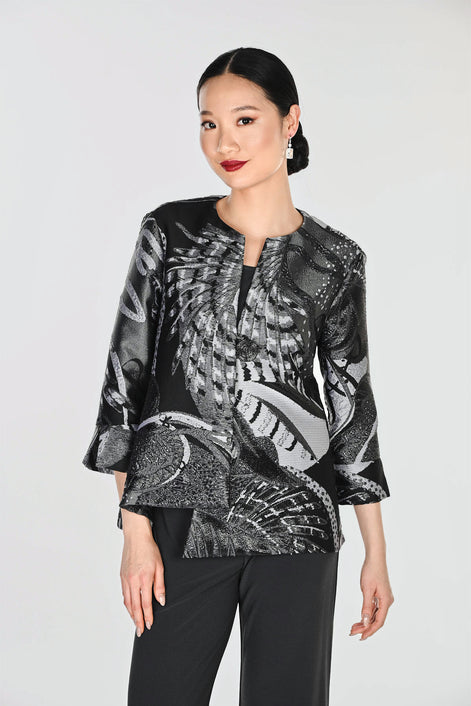 Flared 3\4 Sleeve Woven Jacket with Embellished Clasp 871