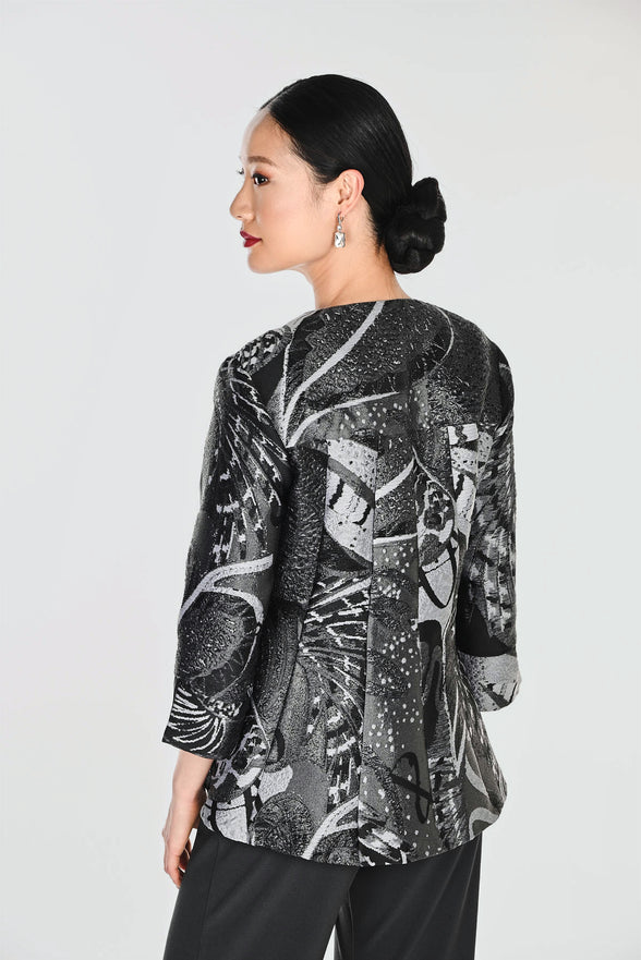 Flared 3\4 Sleeve Woven Jacket with Embellished Clasp 871