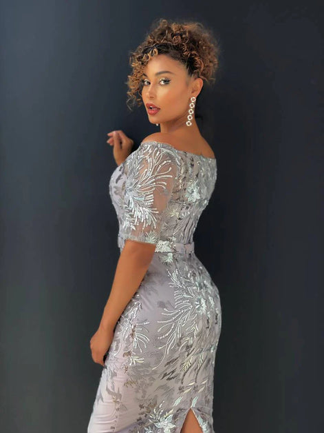 Embroidered Lace Midi Dress with Straight Neckline 1364