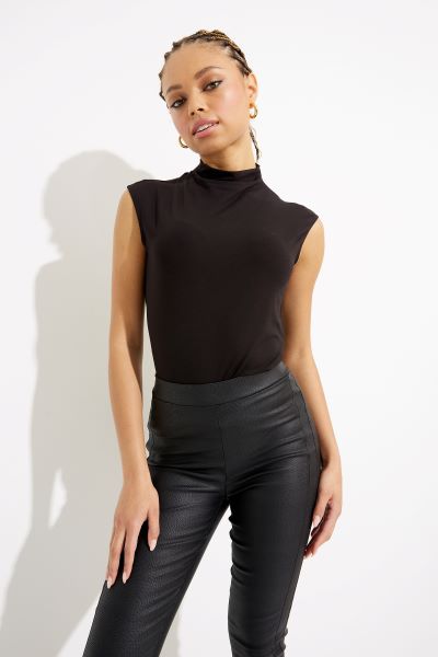 Stud Detailed Skinny Leg Pants