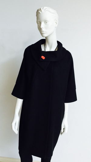 Wool coats & Raincoats 649